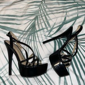 Chinese Laundry Teaser2 Platform Sandal